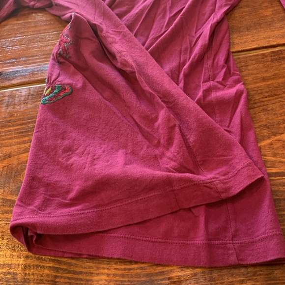 Johnny Was JW Los Angeles Embroidered Pink Floral LOVE Shirt - Picture 11 of 17